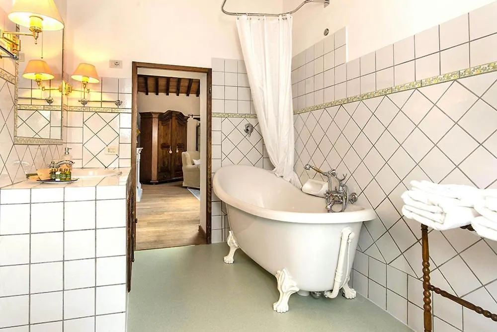 Torre Di Badia Bed & Breakfast Badia A Passigano